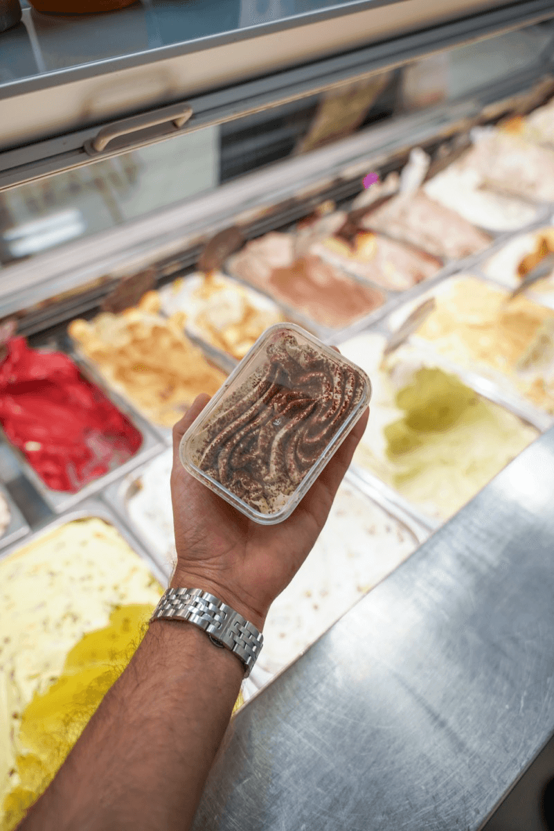 جار کیک دبی چاکلت